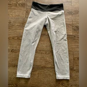 Lululemon capri leggings